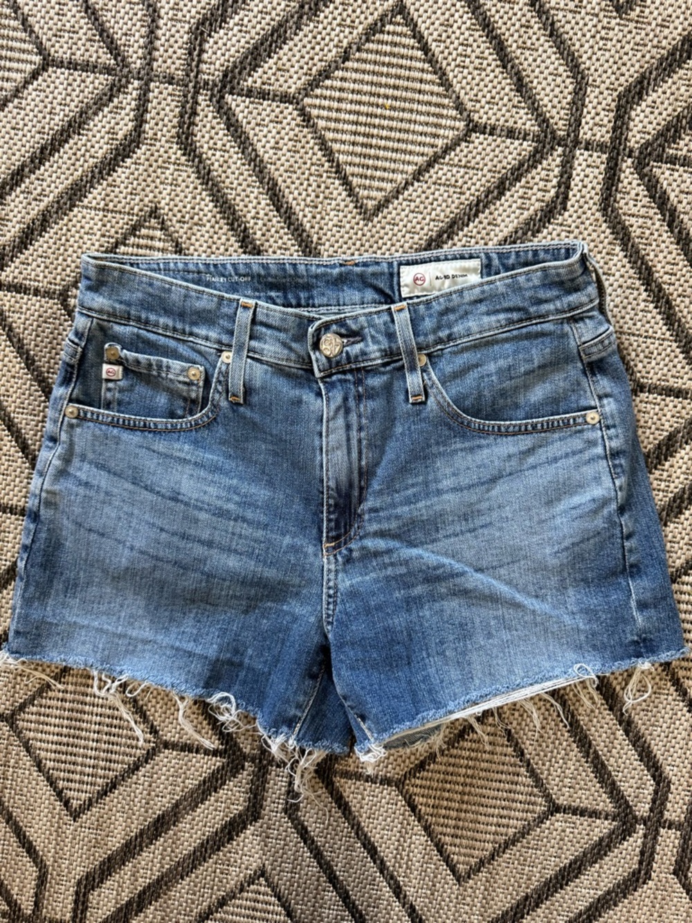 Ag Adriano Goldschmied Hailey Cut Off Frayed Raw Hem Relaxed Fit Denim Shorts 26 - Picture 3 of 7